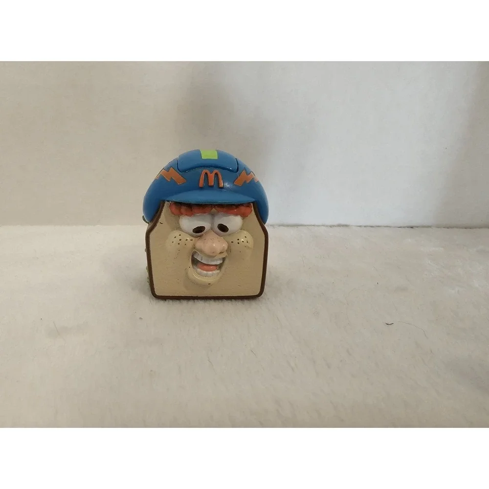 Vintage McDonalds Character Toy 1993 Bread Sandwich Figure Helmet McD‎
